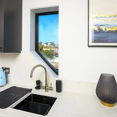 Floating * 金塞尔