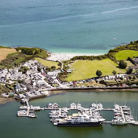 Botel Kinsale Houseboat Kinsale